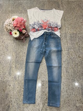 Completo T-shirt + Jeans