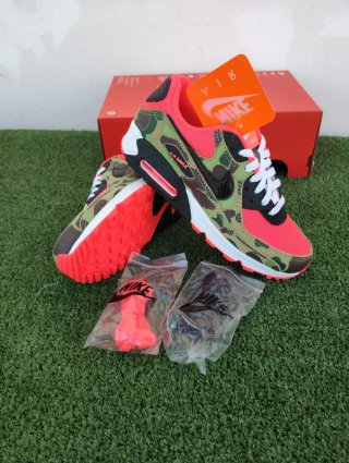 Nike Air Max 90 Special Edition