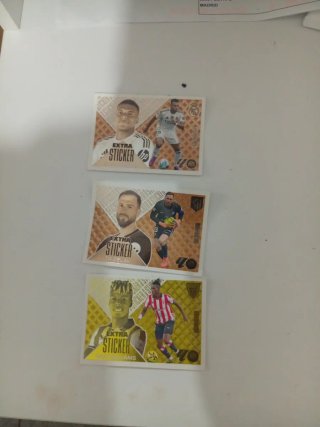 Venta o cambio por caja Cromos Extra Sticker Liga