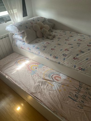 Cama nido Ikea nueva con 2 colchones