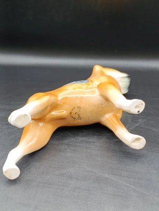 Figura Perro Boxer Porcelana Inglesa