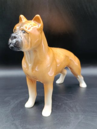 Figura Perro Boxer Porcelana Inglesa