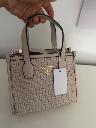 Bolso Guess Silvana Mini Beige original