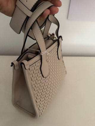 Bolso Guess Silvana Mini Beige original