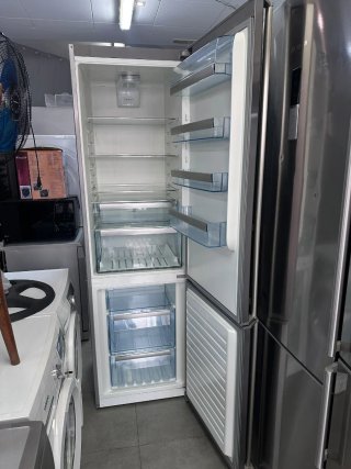 Nevera Combi AEG con garantía transporte