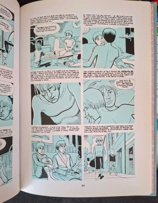 Comic ​GHOST WORLD (MUNDO FANTASMAL)