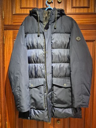 Chaqueta Bugatti larga acolchada azul talla 50