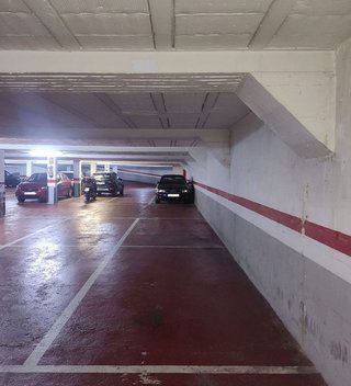 Garaje en venta en Centre - Cordelles en Cerdanyola del Vallès