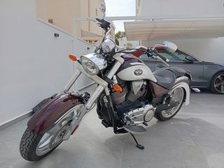 Victory 100 Cruiser Moto