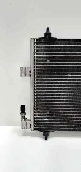 CONDENSADOR / RADIADOR AIRE ACONDICIONADO