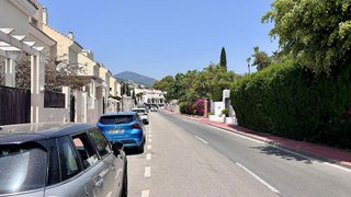 Casa adosada en alquiler en Los Naranjos en Marbella