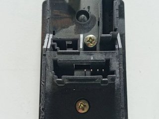 ELEVALUNAS DELANTERO IZQUIERDO A9065451013
