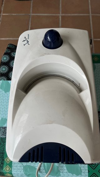 Cortadora de embutido y queso Jata Preciso