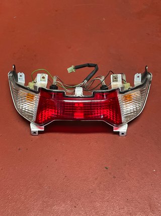 Faro Trasero Suzuki Burgman 125 Carburación