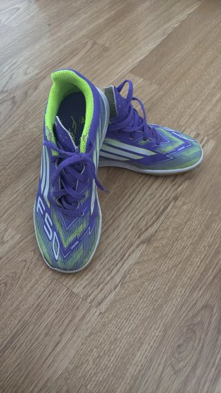 Zapatillas Adidas niño Talla 32