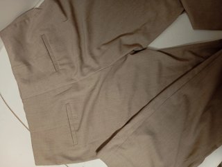 Pantalón de traje campana beige Zara
