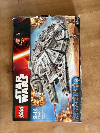 LEGO Star Wars Halcón Milenario 75105