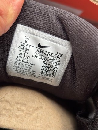 Zapatillas Nike Vomero 18 Talla 39