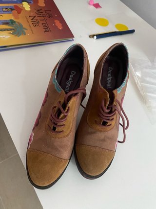 Botines Desigual Mujer Tacón Marrón Multicolor