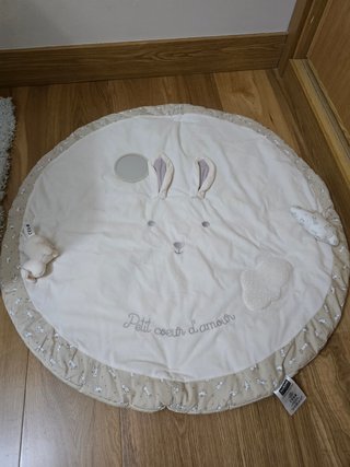 Alfombra de estimulación infantil