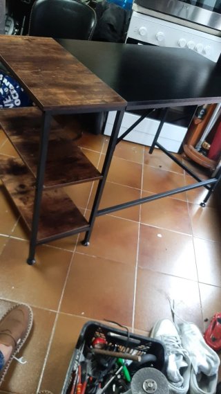 Escritorio moderno madera y metal