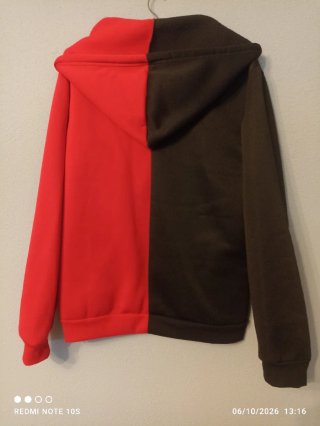 Sudadera con cremallera y capucha