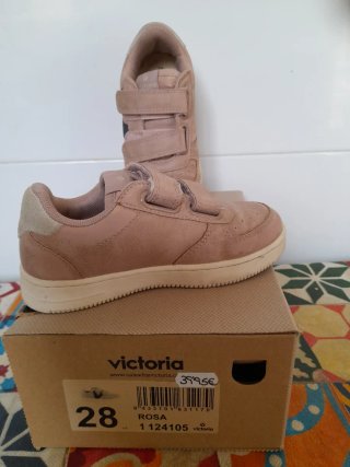 Zapatillas Victoria Rosa Talla 28