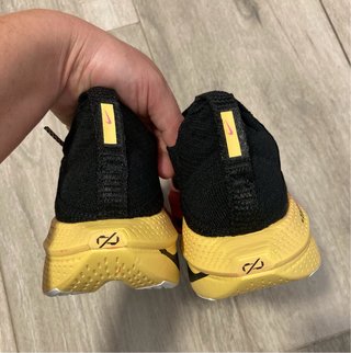 Nike Air ZoomX Atomknit  talla 39