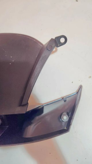 Soporte para cúpula Piaggio X7