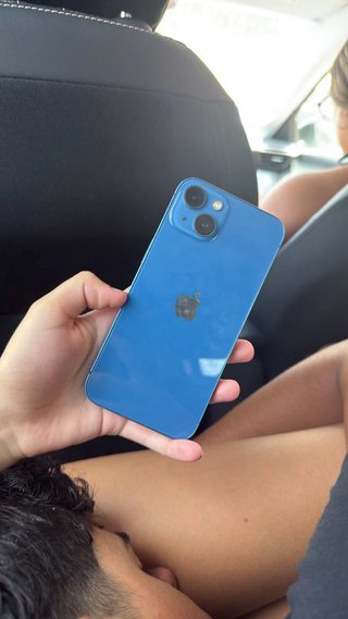 iPhone 13 Azul