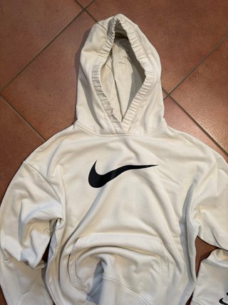 Sudadera Nike con capucha blanca