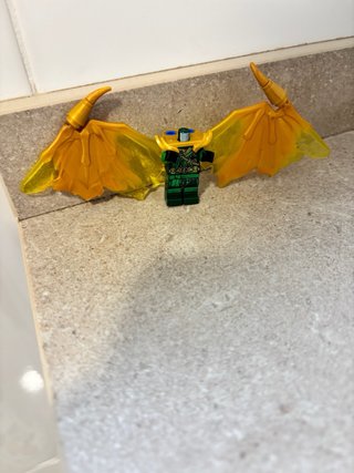 LEGO Ninjago Jay Dragón Dorado Minifigura