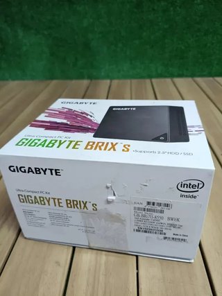 Gigabyte Brix i7-8550U Mini PC