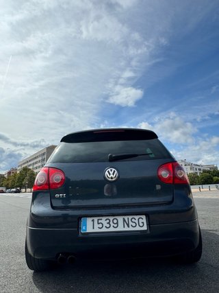 Volkswagen Golf V GTI