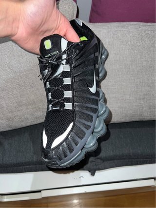 Nike Shox TL Negras y Grises
