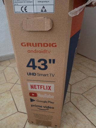 Televisor Grundig 43 UHD Smart TV