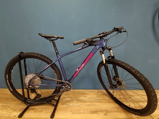 Bicicleta Kross Level 7.0 Talla L