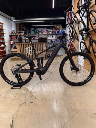 CUBE STEREO HYBRID ONE44 HPA PRO 800WH TALLA L