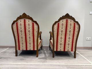¡OCASIÓN! Pareja de Sillones Isabelinos
