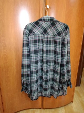 Blusa o camisa de manga larga Sisus, talla 50