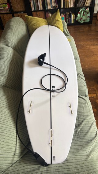 Tabla Surf 6'1 + Funda + Pad + Leash. Solo 5 baños