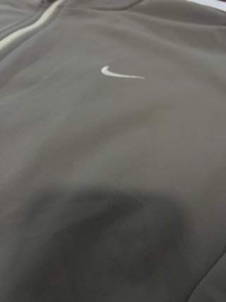 Chaqueta Nike Track Jacket Retro Verde Oliva