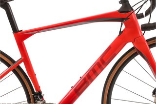 Bicicleta BMC Roadmachine 02 THREE t.52 Reacondicionada