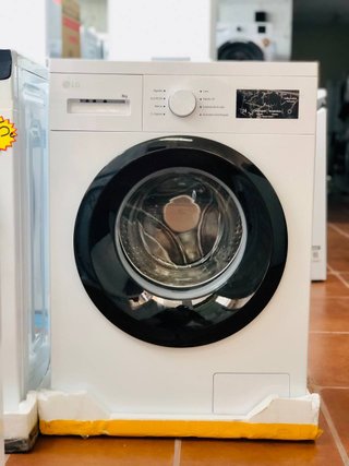 Lavadora LG 8kg nueva con tara en FrigoMark