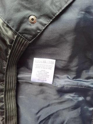 Parka infantil negra y rosa