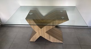 Mesa de comedor cristal y madera