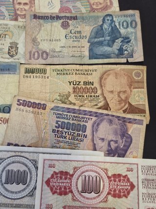 Lote de billetes de Europa distintos países