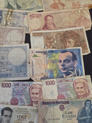 Lote de billetes de Europa distintos países