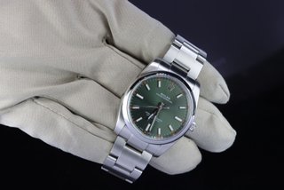 Rolex Oyster Perpetual 114200 34mm Verde