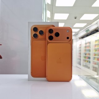 iPhone 17 Pro Max 512GB Arancione Usato Con Scatola